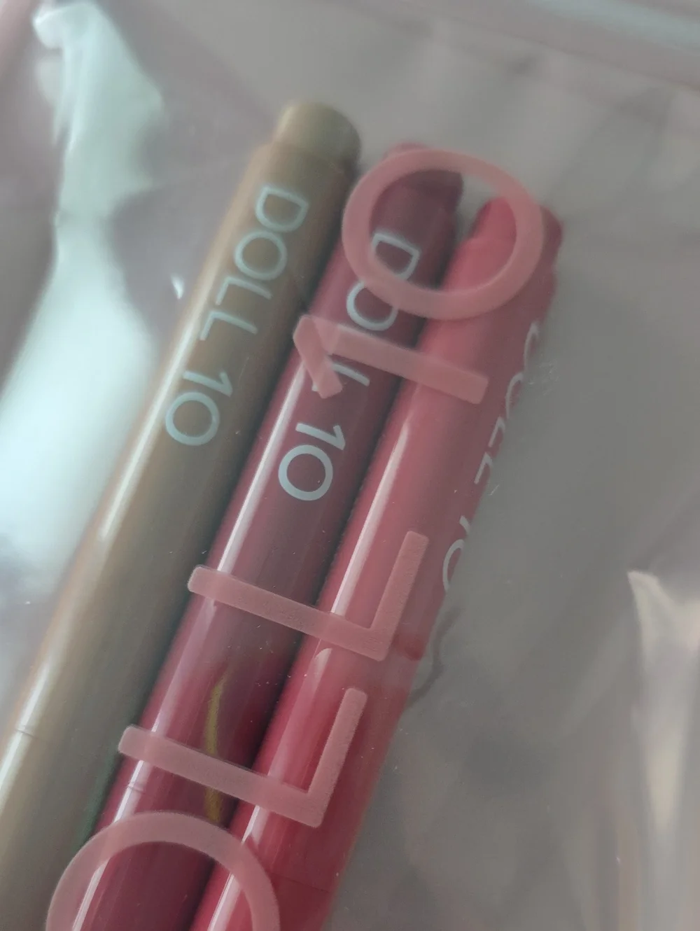 Doll 10 Lip Peptide Plump Lup Oil — Nude, Coral Pink, Mauve Pink